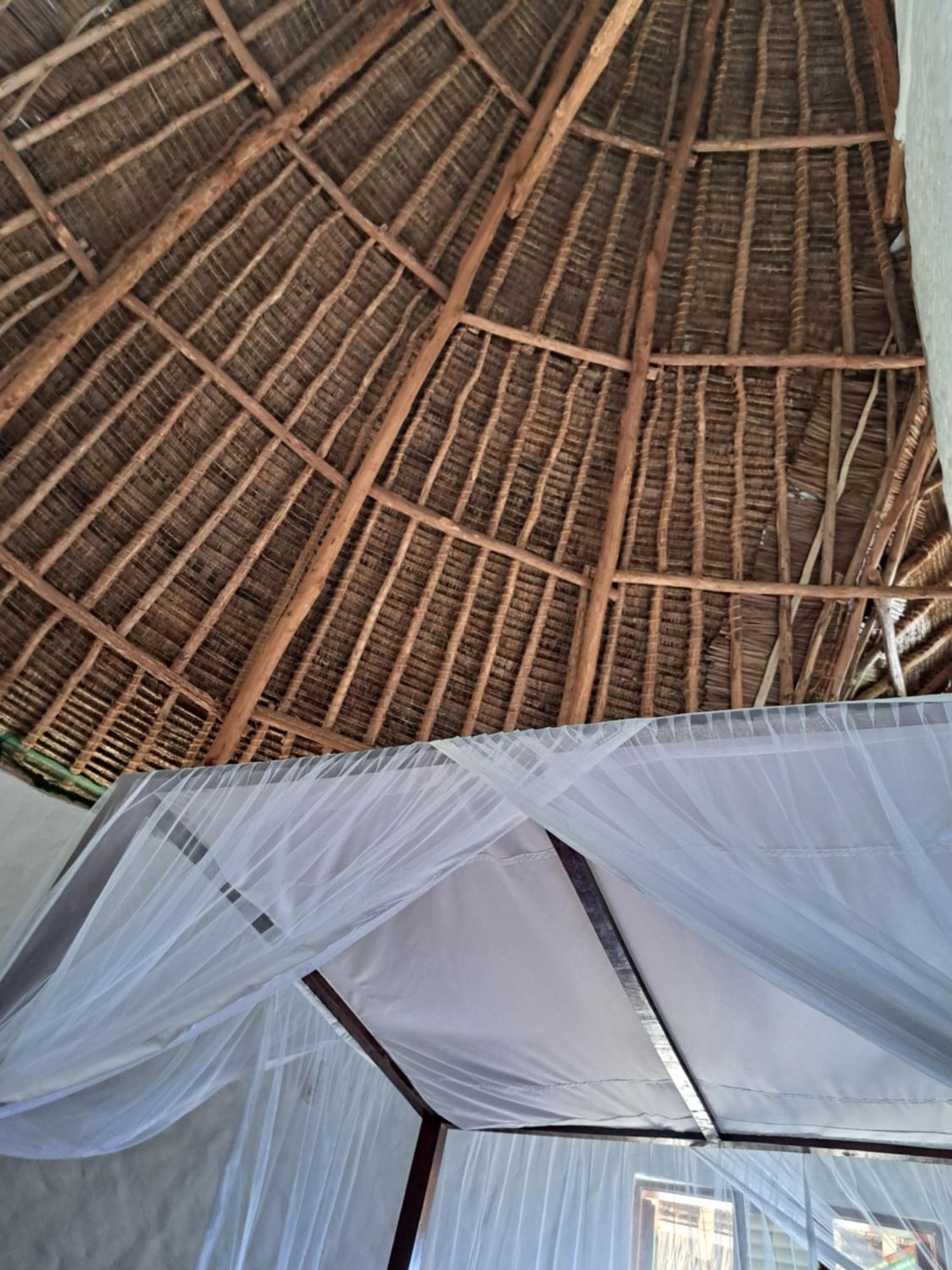 Diani Yoga Barn Bed & Breakfast Ukunda Dış mekan fotoğraf