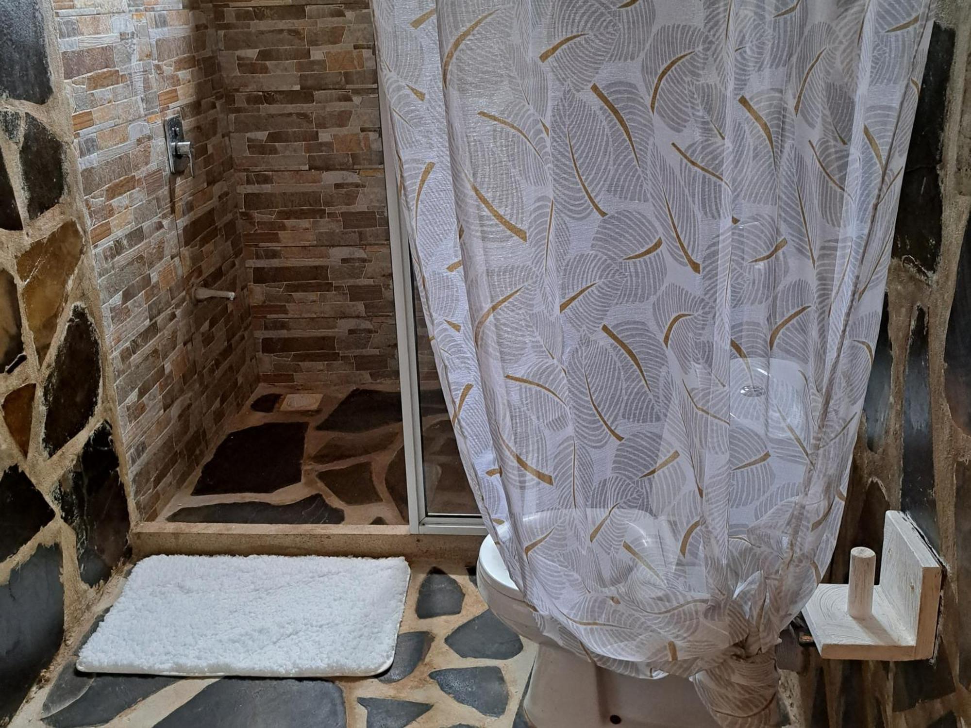 Diani Yoga Barn Bed & Breakfast Ukunda Dış mekan fotoğraf