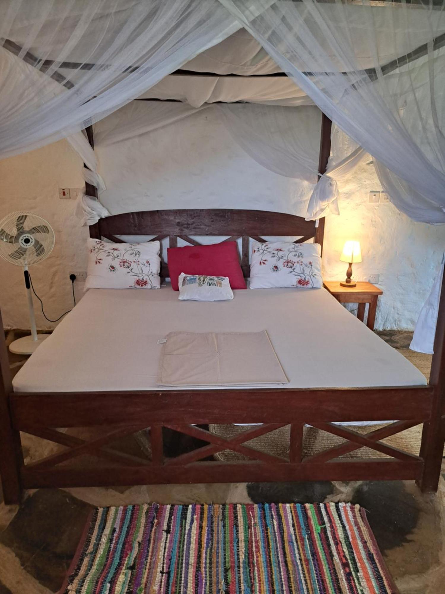 Diani Yoga Barn Bed & Breakfast Ukunda Dış mekan fotoğraf