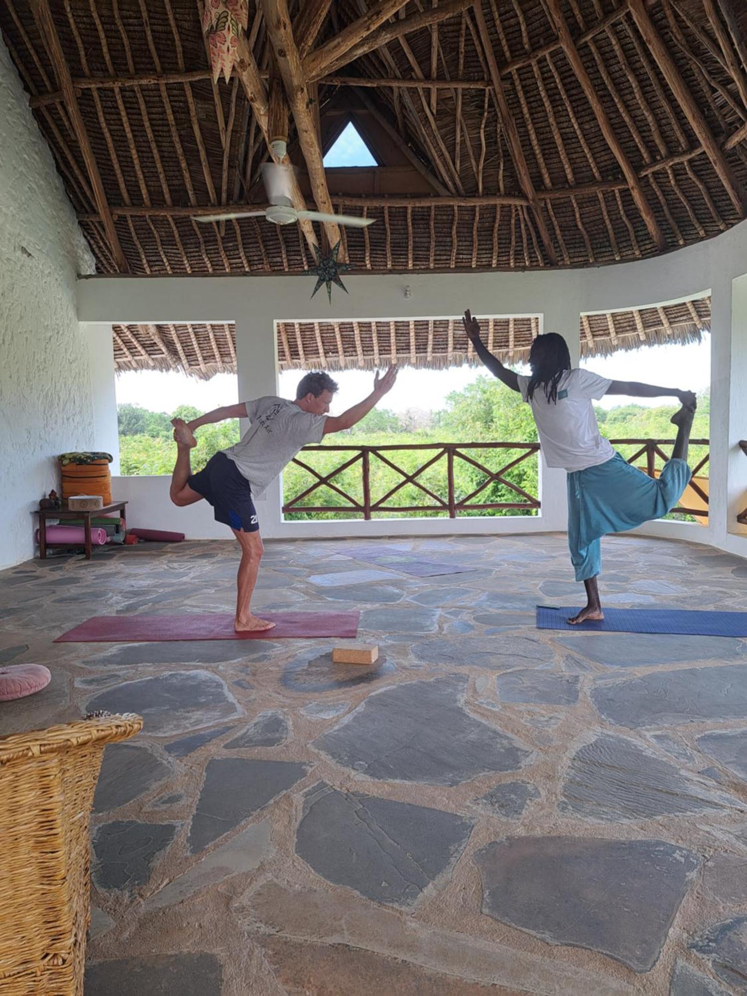 Diani Yoga Barn Bed & Breakfast Ukunda Dış mekan fotoğraf